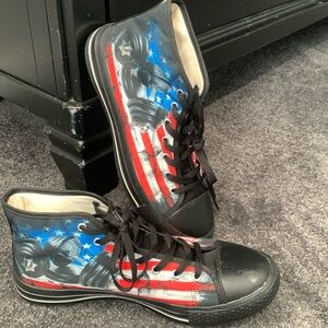 Men’s American flag lifting sneakers